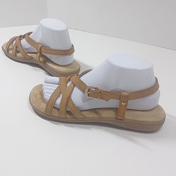 GH Bass Sandals Leather Strappy Tan Gold Buckle Women Size 8.5 or 8 1/2 - Picture 3 of 11